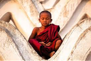 Bild "NEWSLETTER:Buddhistischer_Moenchsjunge.png"